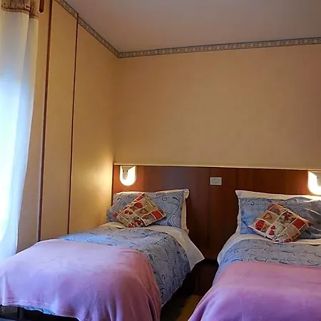Hotel Genzianella 3*
