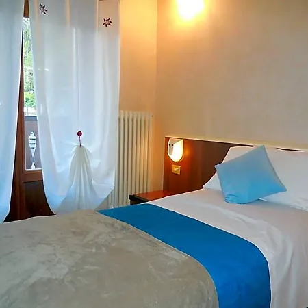 Hotel Genzianella 3*